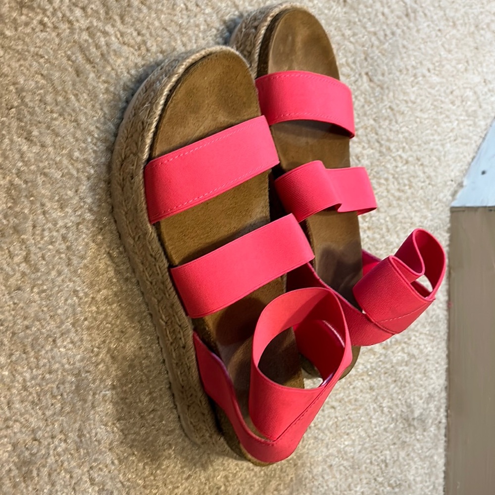 Steve Madden Kimmie sandals size 7.5